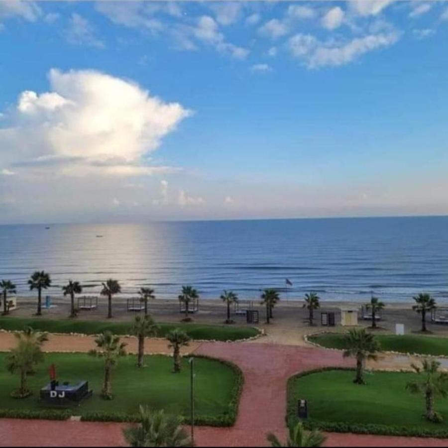 شاليه فندقي أرضي بحديقه خاصه في منتجع بورتوسعيد 'Ezbet Shalabi el-Rudi Extérieur photo